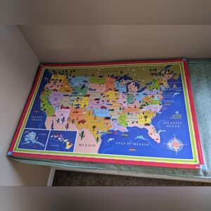 Eeboo Laminated Decorative Map of The United States